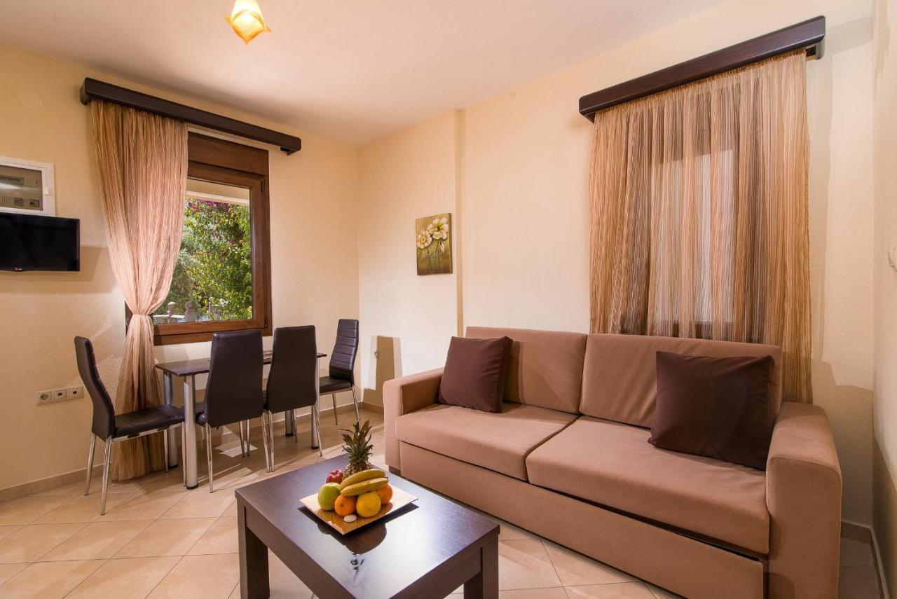 Elekon Apartments Chrisi Ammoudia Esterno foto